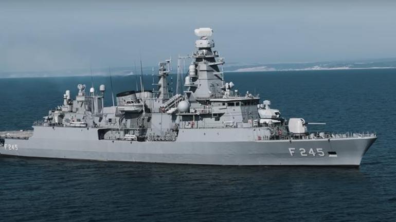Mavi Vatanın yeni gücü TCG ORUÇREİS Hava, kara ve suda tam isabet