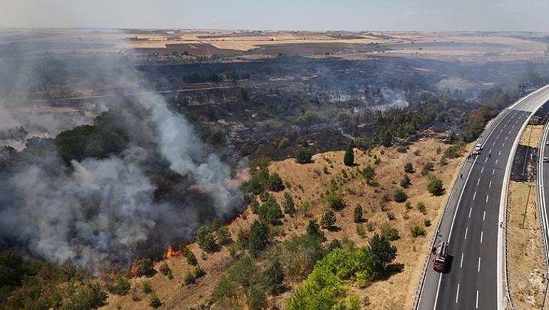 Kırklareli’nde ağaçlık alanda çıkan yangın söndürüldü Avrupa Otoyolu trafiğe açıldı