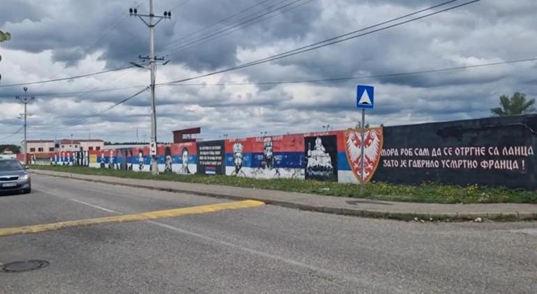 Sahaya yıldırım düştü 2 futbolcu ağır yaralandı