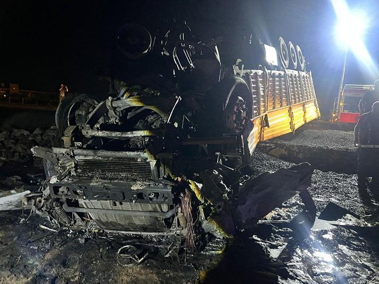 Mardinde feci kaza: TIR’ın şoförü yanarak öldü