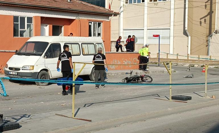 Burdurda feci olay: Yeni evli çifti, kaza ayırdı