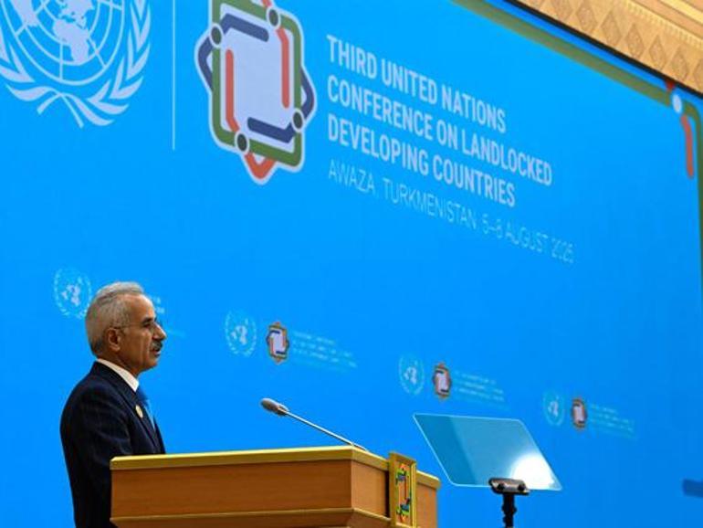 Bakan Uraloğlu: Türkiye, gelişmiş altyapısı ve kapasitesiyle stratejik bir merkez