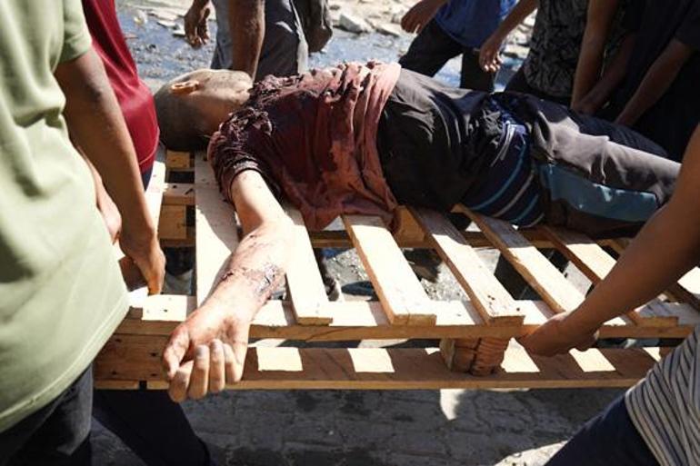 İsrail, Gazzede yine yardım bekleyenleri vurdu