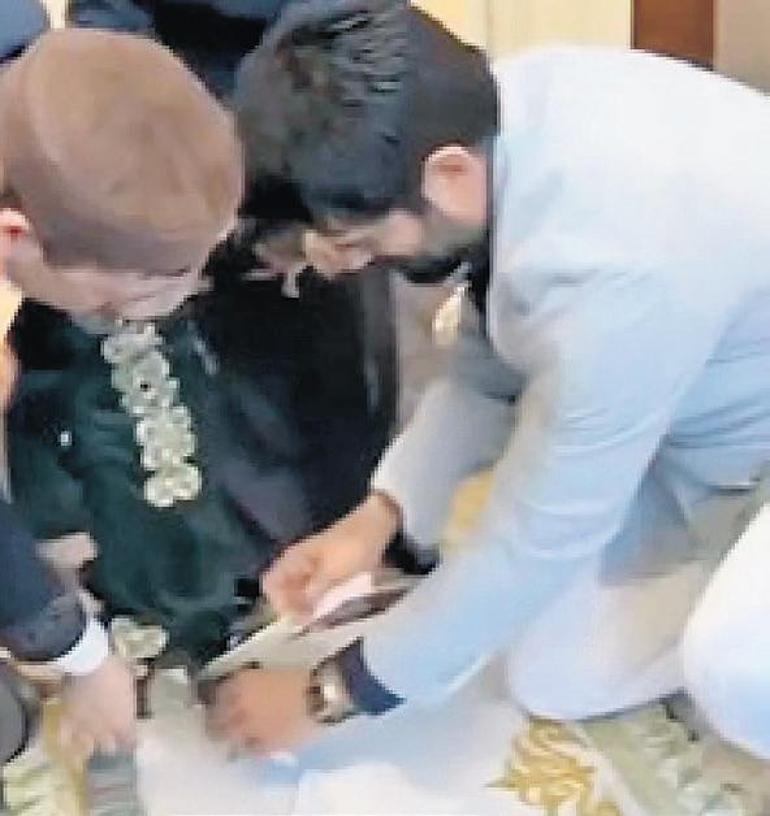 Burak Özçivit’e Kazakistan’da kurdele kesmesi için servet ödendi iddiası Sosyal medya yıkıldı