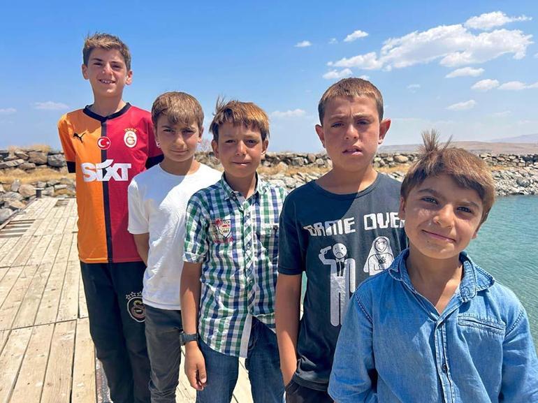 Bu göle girenin saçı sarıya dönüyor: Kışın Ronaldo’yduk, yazın Osimheniz