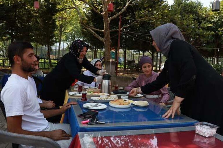 Sıfırdan patronluğa uzandılar: 5 kilogram unla büyük bir cesaret