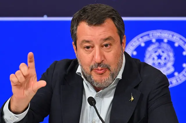 Bakan Salvini 6 Ağustos'ta basın toplantısında açıklama yapıyor